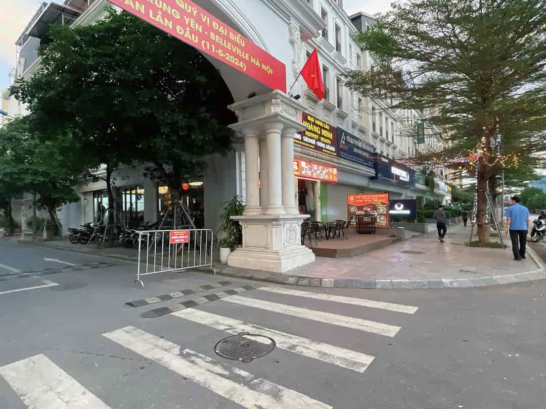 Mặt phố Mạc Thái Tổ, Nam Trung Yên, lô góc 2 mặt vỉa hè rộng, kinh doanh sầm uất