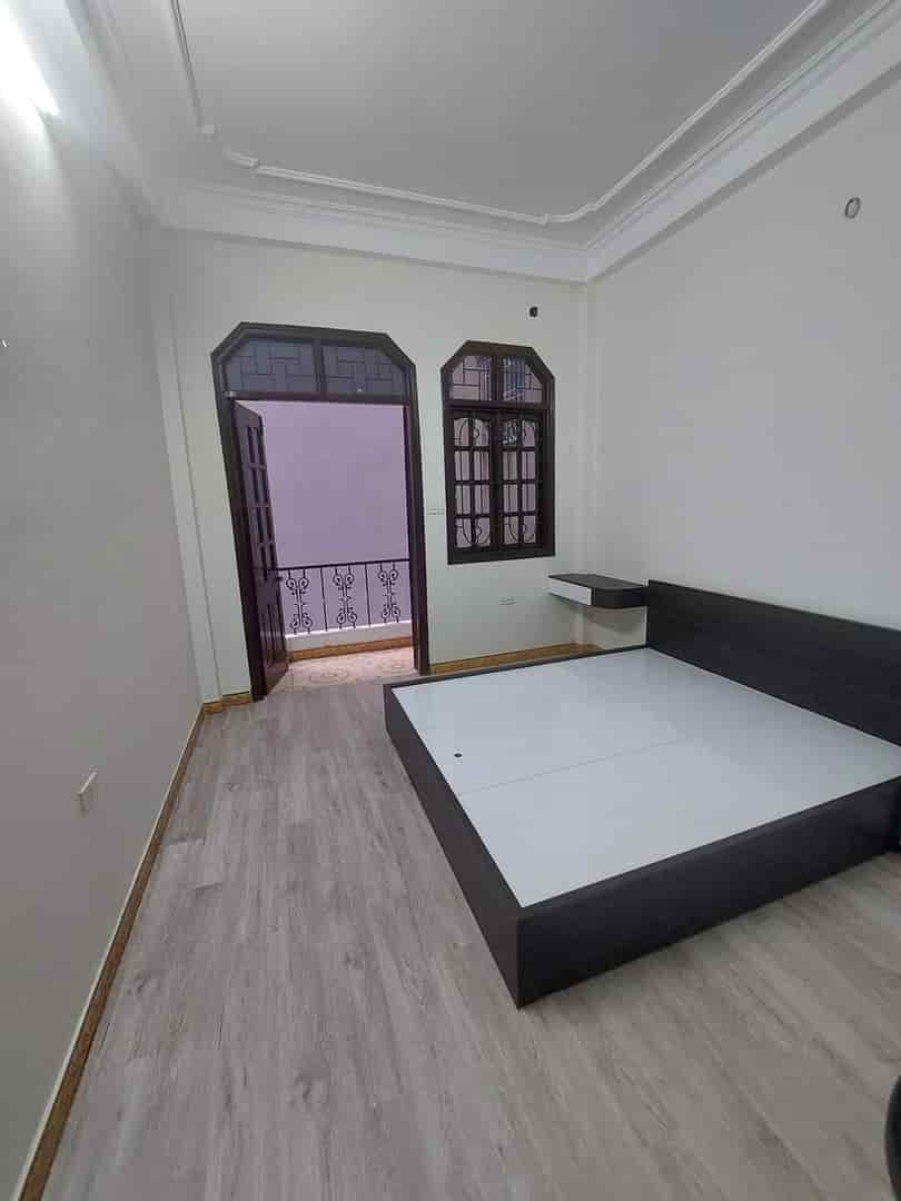 Bán nhà riêng ngõ 77 Bùi Xương Trạch Thanh Xuân, 61m2, 5 tầng, giá chỉ 5,5 Ttỷ