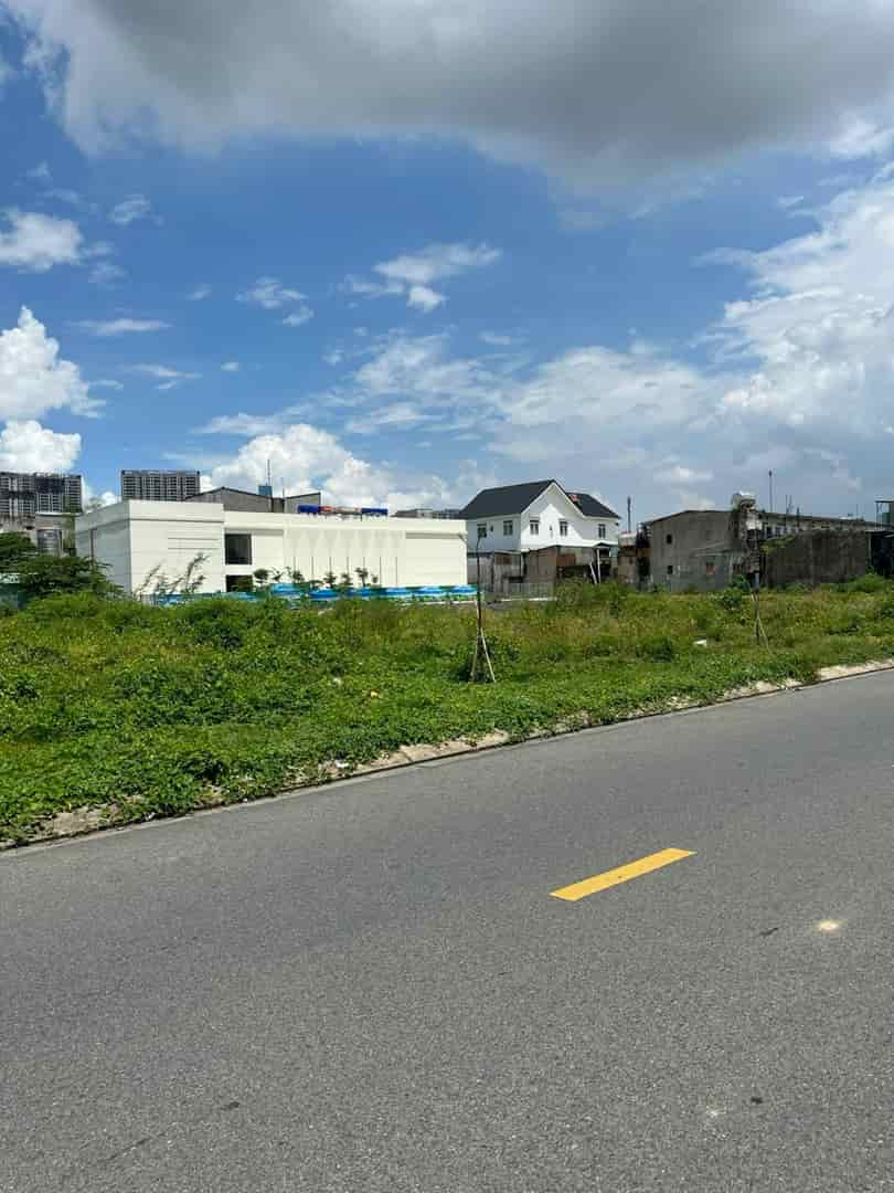 Chính chủ cần bán lô đất đường Nguyễn Văn Săng diện tích 120m2, có sổ hồng riêng
