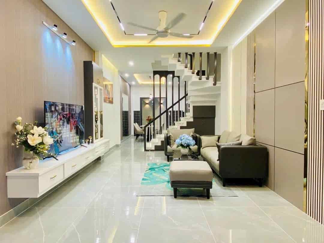 Cần bán căn 60m2 giá 2 tỷ 680 triệu đường Nguyễn Văn Quá, phường Đông Hưng Thuận, quận 12