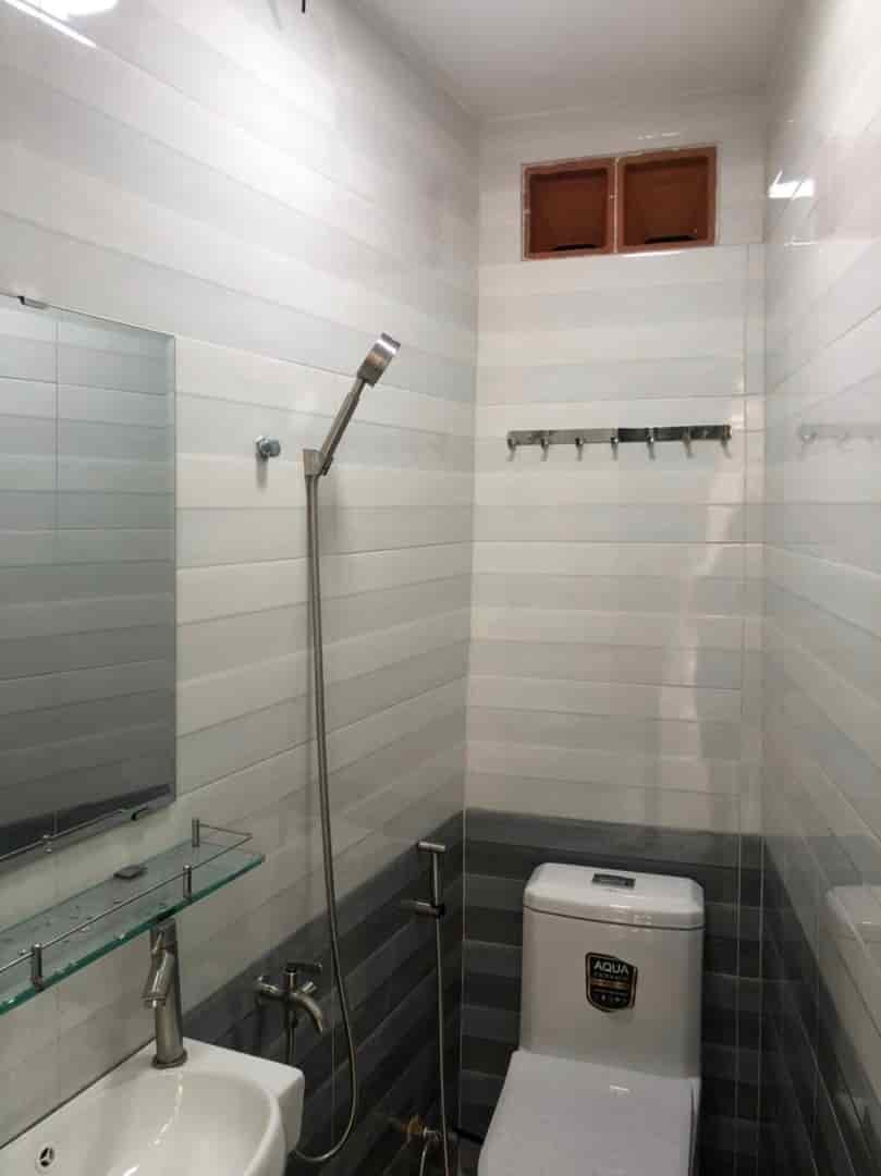 Cần bán nhà Phan Văn Trị, 56m2, 1 tỷ 980, SHR