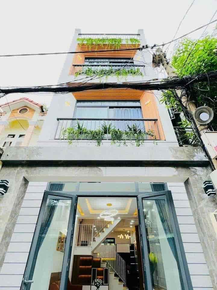 Bán nhà 42m2 đường Nguyễn Huy Lượng phường 14 quận Bình Thạnh giá 2 tỷ 350tr hẻm 5m sổ hồng riêng