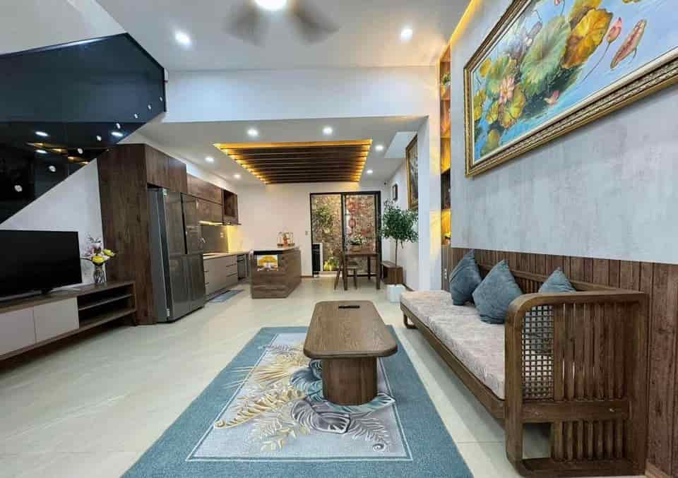 Bán trả nợ Lý Nam Đế gần 3/2, 90m2, gần 2 tỷ sổ hồng riêng