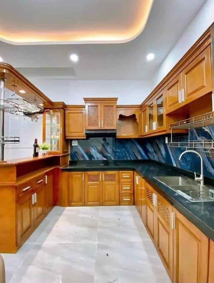 Bán nhanh chuyển về quê căn nhà Trần Phú, Q.5, 60m2, 1 tỷ 770, SR