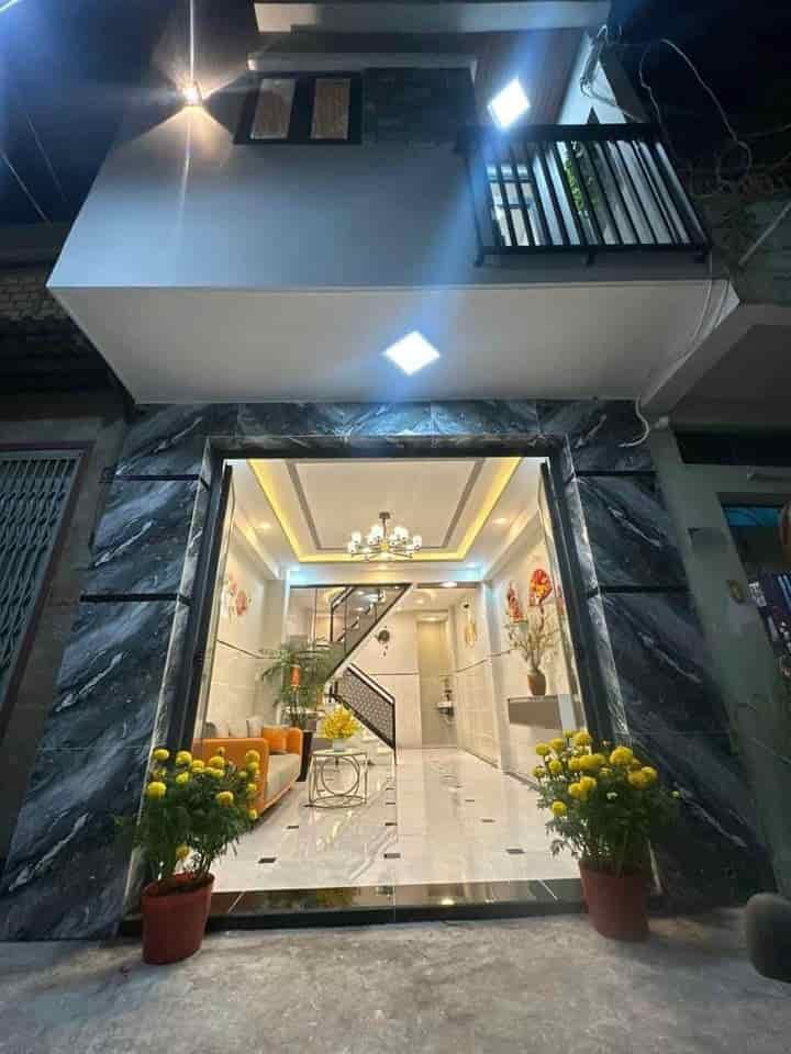 Cần tiền bán lỗ nhà còn mới Nguyễn Đức Cảnh, Q.7 55m2, 1 tỷ 350 SHR