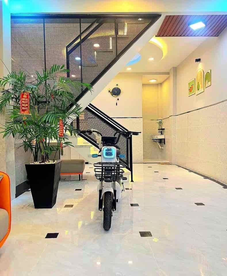 Cần tiền bán lỗ nhà còn mới Nguyễn Đức Cảnh, Q.7 55m2, 1 tỷ 350 SHR