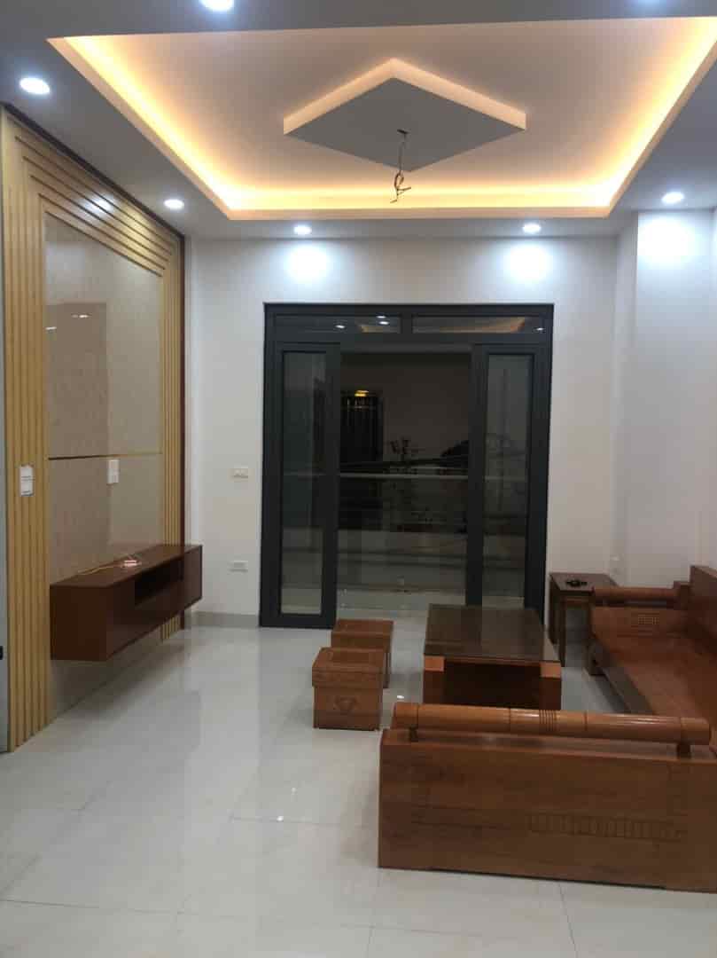 Hoàng Văn Thái 40m2 ở ngay, lô góc 2 mặt ô tô tránh, kinh doanh tốt, 11.8 tỷ