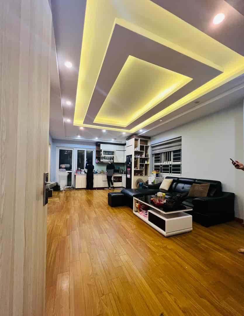 Cần bán căn hộ Levata City, Q.Bình Tân, DT 68m2, 2PN, 2WC, giá 1 tỷ 300, sổ hồng, full nội thất, thương lượng