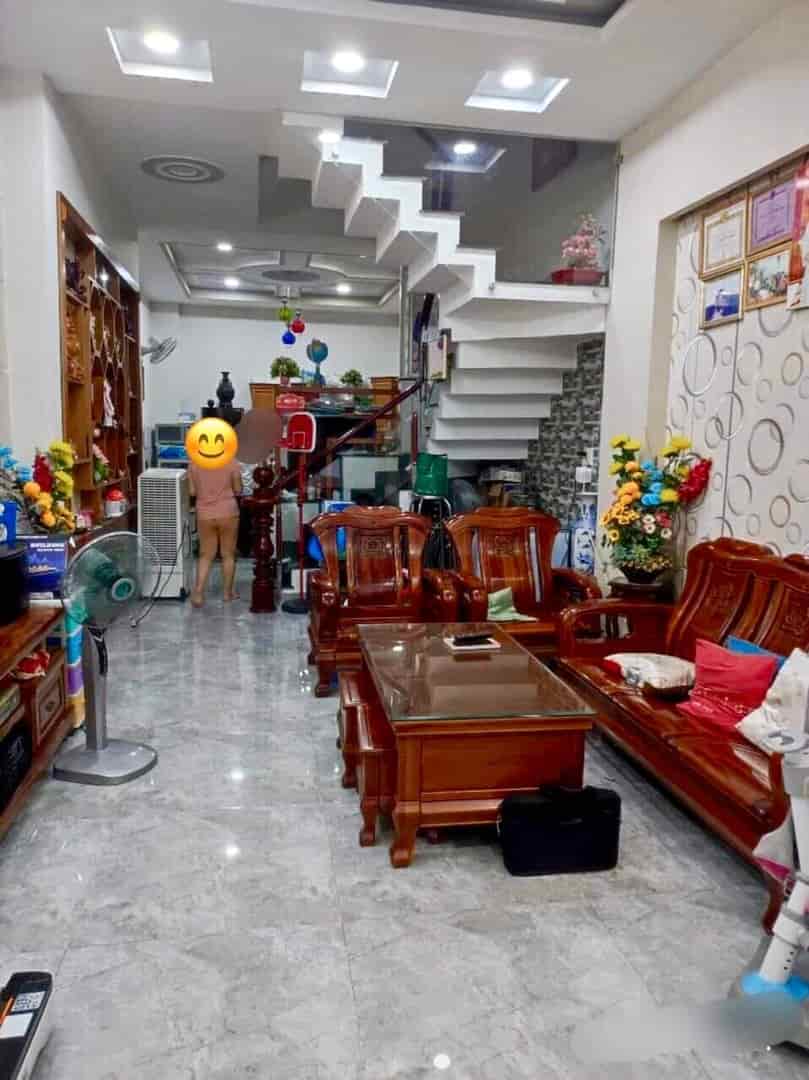 Bán căn nhà lớn ở đường Nguyễn Văn Công Gò Vấp 70m2 mà giá chỉ có 1ty990, nhà đẹp hẻm rộng LH