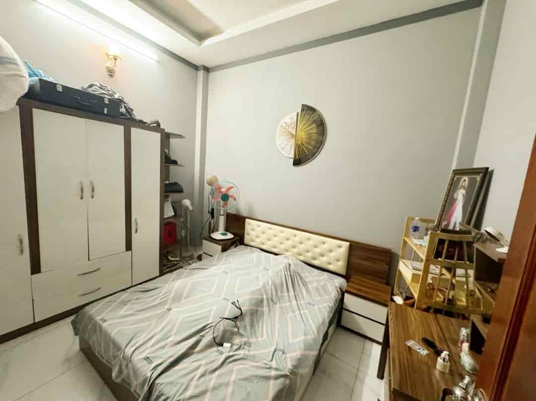 CC cần bán nhà 1T2L ở Đ.Hàn Thuyên, Thủ Đức, 60m2 SHR, 1ty150 bao thuế phí