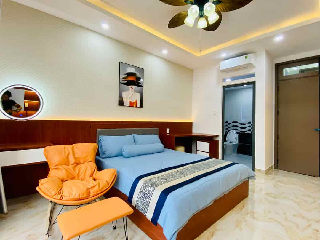 Bán nhà siêu vip đường Lê Trực, Bình Thạnh chỉ với 1 tỷ 590, 65m2, có sổ hồng riêng