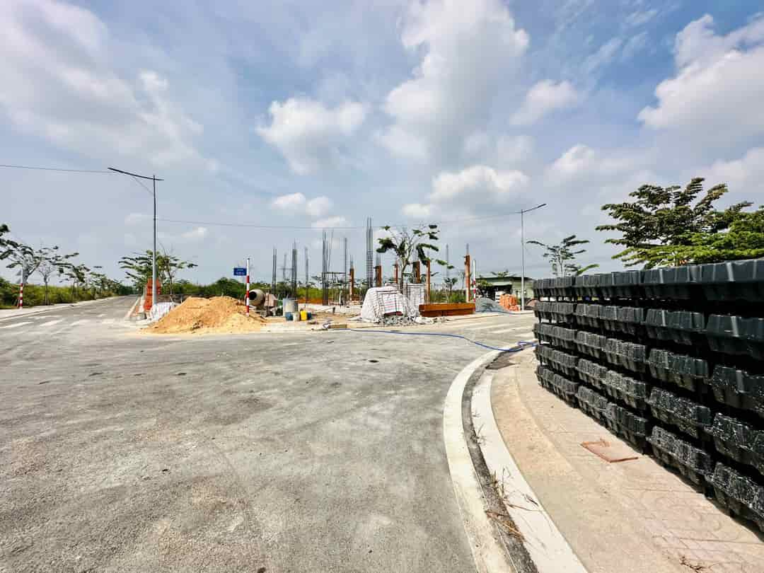 Bán đất giá siêu tốt, KDC Đức Hòa Đông, 90m2, giá 1.2 tỷ, giáp ranh huyện Bình Chánh