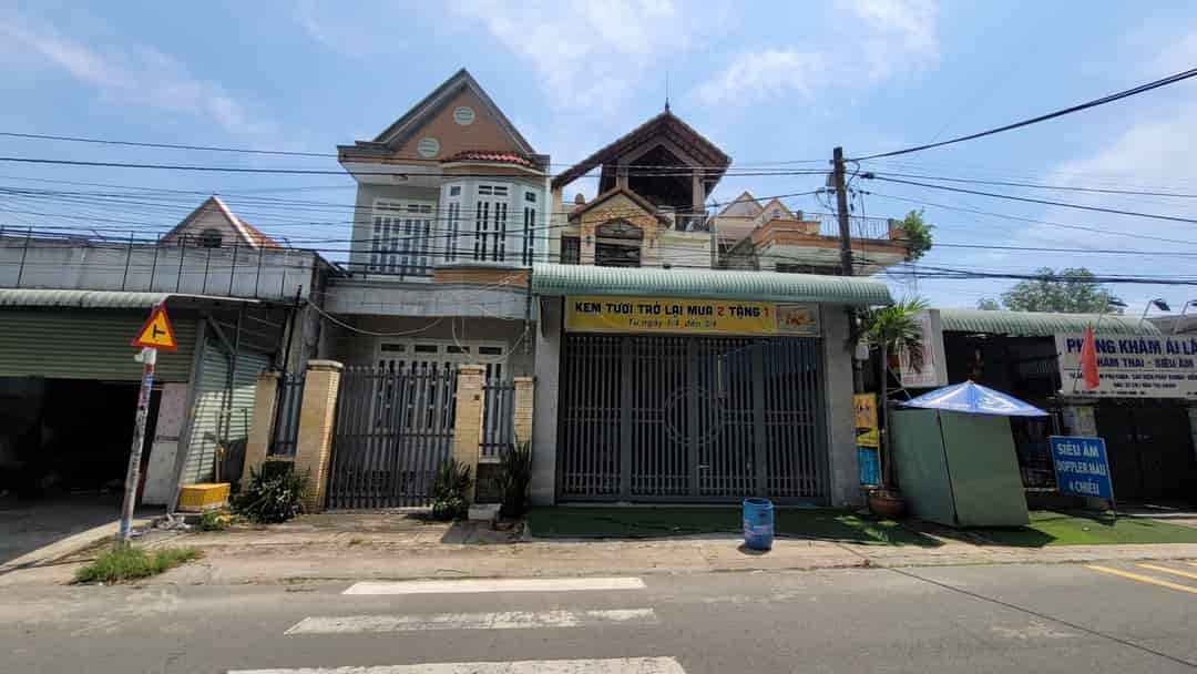 Ngộp bán nhà mặt tiền CMT 8 thị trấn Trảng Bom, kinh doanh cực ngon