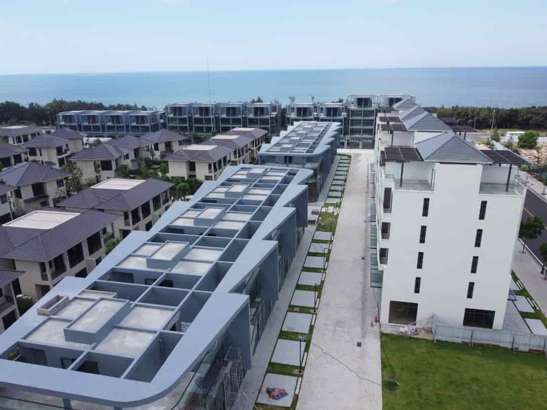 Nhà phố view biển cao cấp, dt 168m2