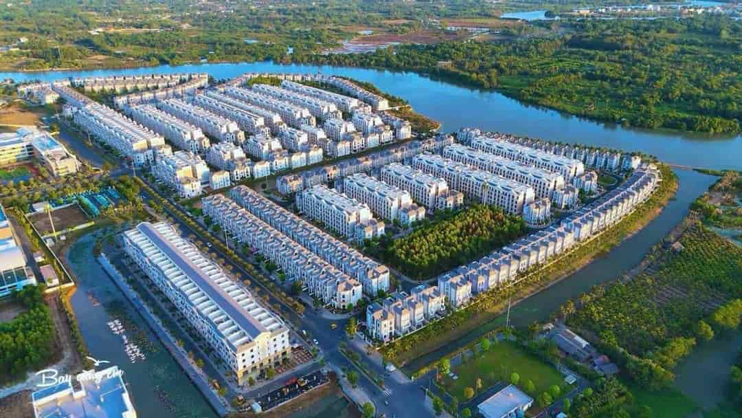 Bán nhà phố 84m2, 5 tầng, khu đô thị Vinhomes Grand Park