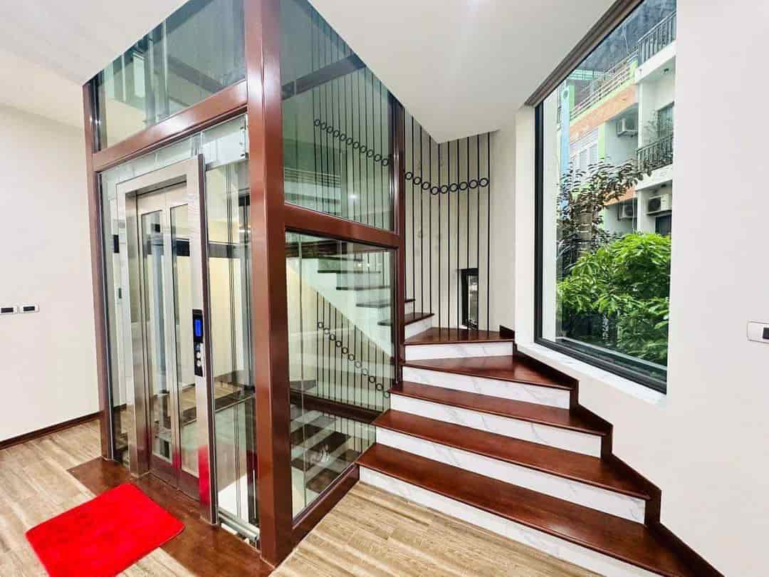 Nhà Vũ Tông Phan, Thanh Xuân, 50m2, lô góc, gara ô tô, thang máy, KD đỉnh