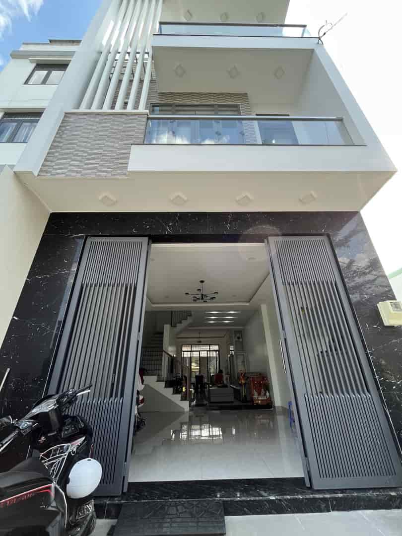 Nhà mới đẹp ở ngay, An Phú Đông, q12, 3 tầng, 85m2, giá 6,2 tỷ.