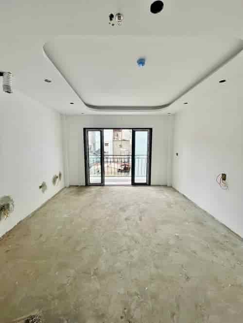 Bán apartment Lạc Long Quân, 66m2, 7 tầng 11 phòng, dt 50 triệu, giá 14 tỷ 500 triệu