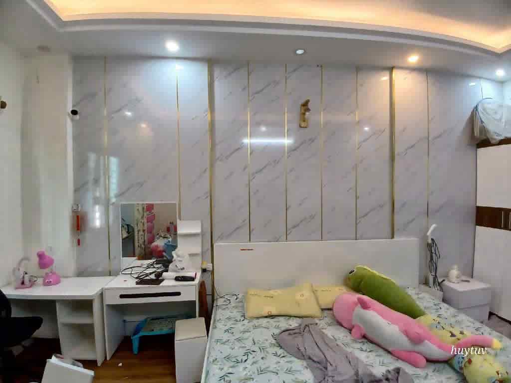 Yên Hòa, Cầu Giấy, 41m2, 6 tầng, g,65 tỷ, ngõ nông, rộng, gần phố, dân xây