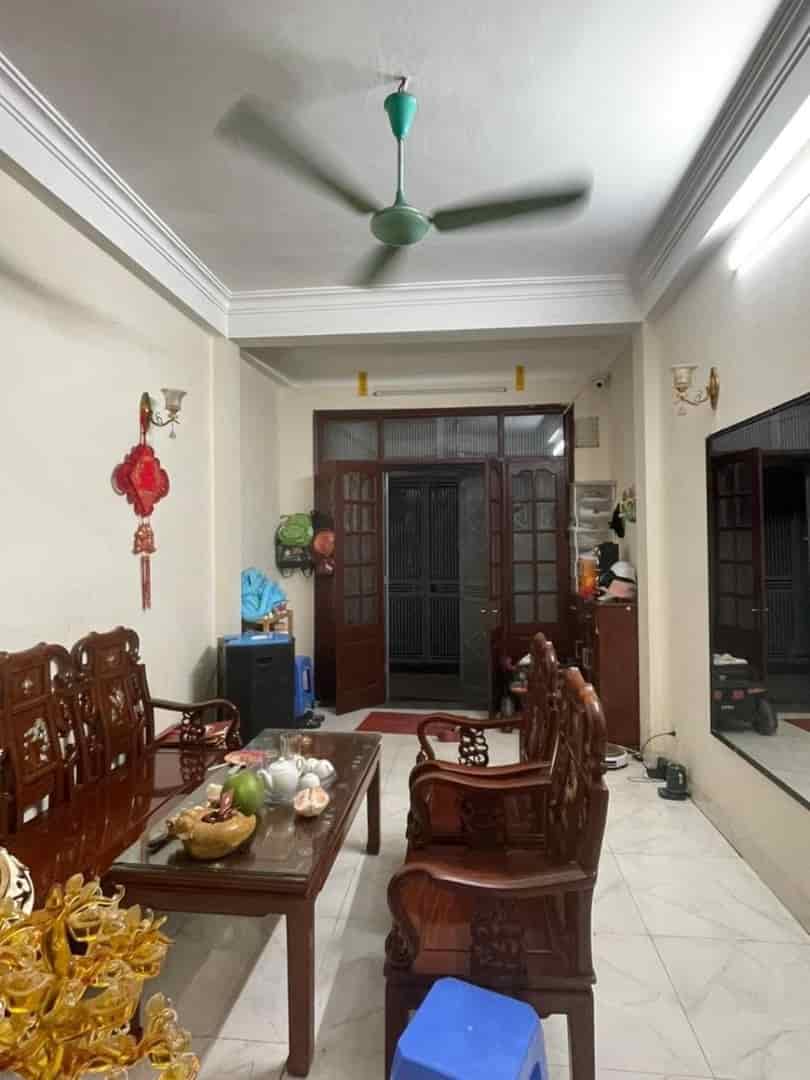 Bán nhà phân lô Định Công Thượng, ô tô gần phố, 41m2, 6.2 tỷ