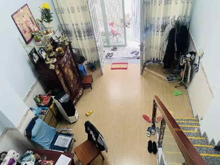 Thanh lý thu hồi vốn 57m2 nhà đường Đống Đa, quận Tân Bình gần chợ chỉ tt 915tr, sổ riêng