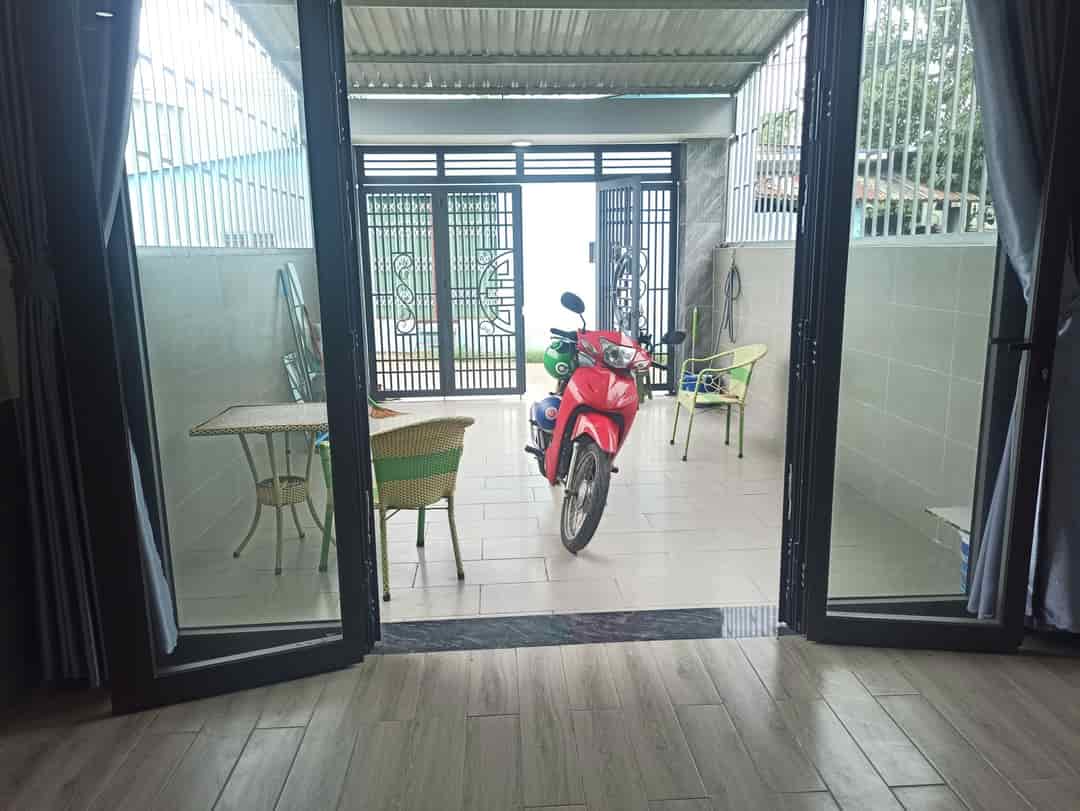 Bán nhà 3 tỷ 9, Nguyễn Thị Tươi, 110m2, 2 tầng, Tân Bình, Dĩ An, Bình Dương