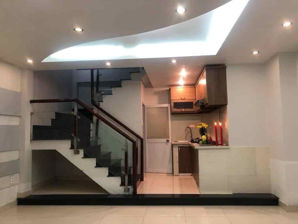 Nhà góc 4 tầng, 32m2, Lê văn lương, tân kiểng, quận 7, nhỉnh 3T