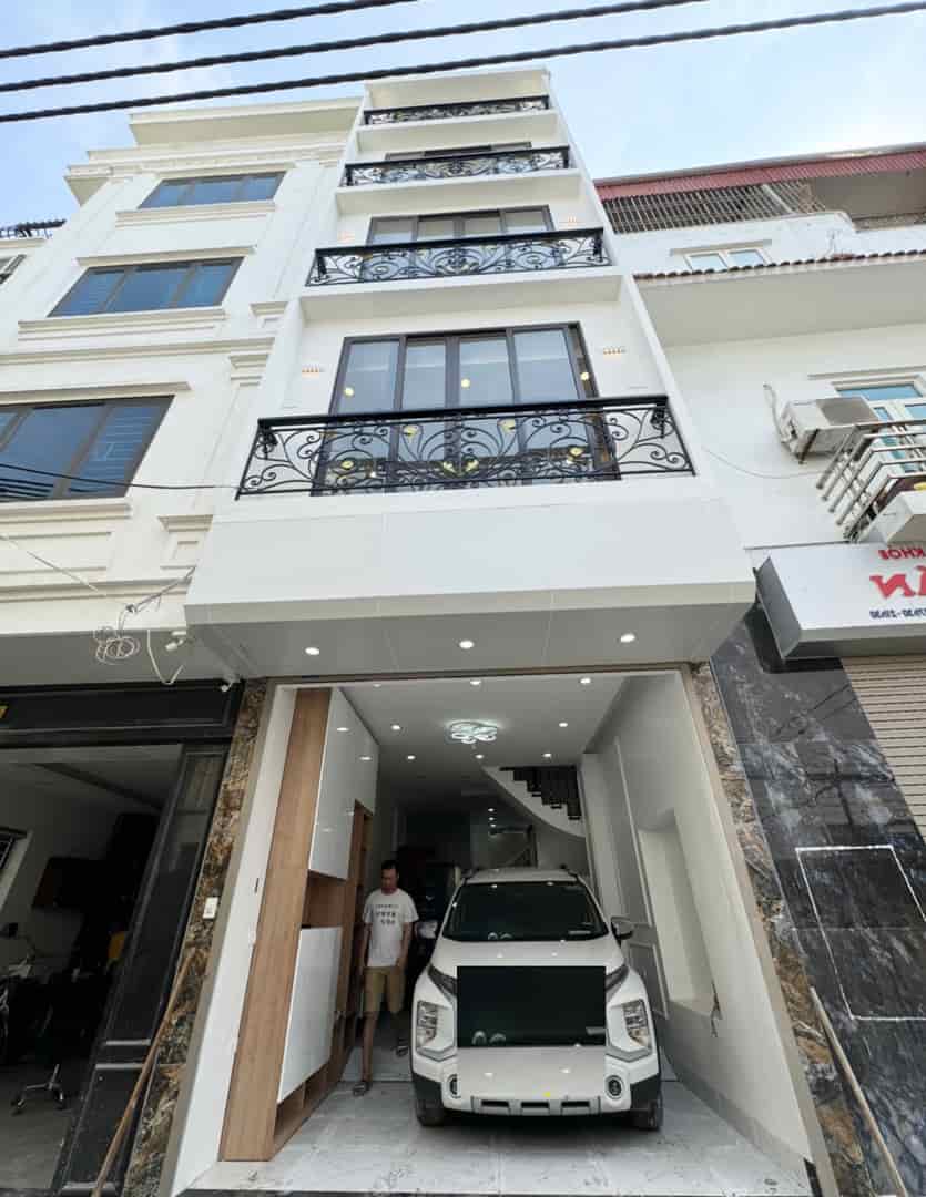 Bán nhà Lê Văn Lương kéo dài mặt ngõ ô tô tránh 5 tầng thang máy, 40m2 10.6 tỷ