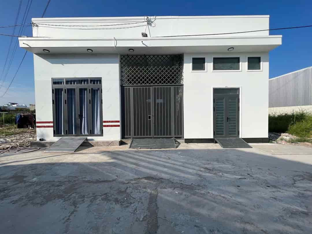 Chủ gửi cho thuê minihouse 4.2 triệu full nội thất mới đẹp đậu ô tô trước nhà