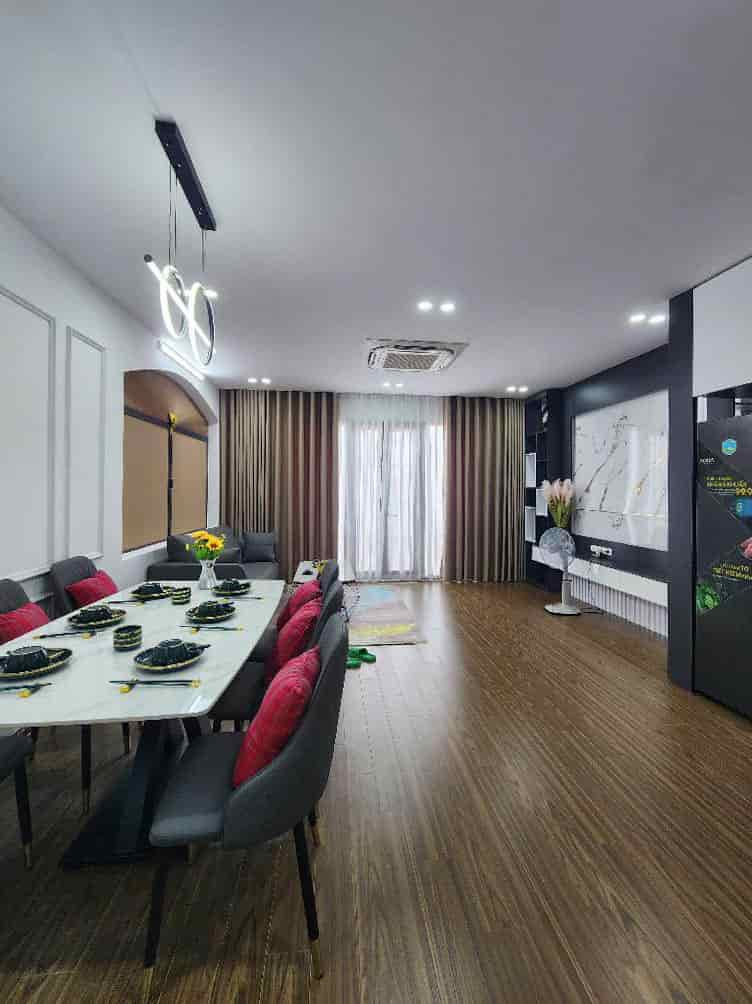 Bán nhà Hoàng Văn Thái, Thanh Xuân, 64m2, ngõ ô tô tránh nhau