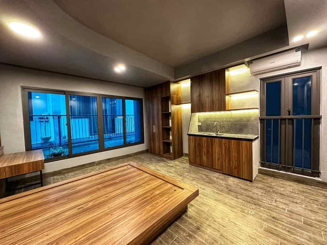 Tòa apartment Xuân Diệu Tây hồ, mới tinh thang máy, pccc tự động