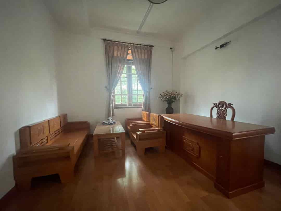 Cho thuê villa góc full nội thất trục Lương Định Của An Phú Q2