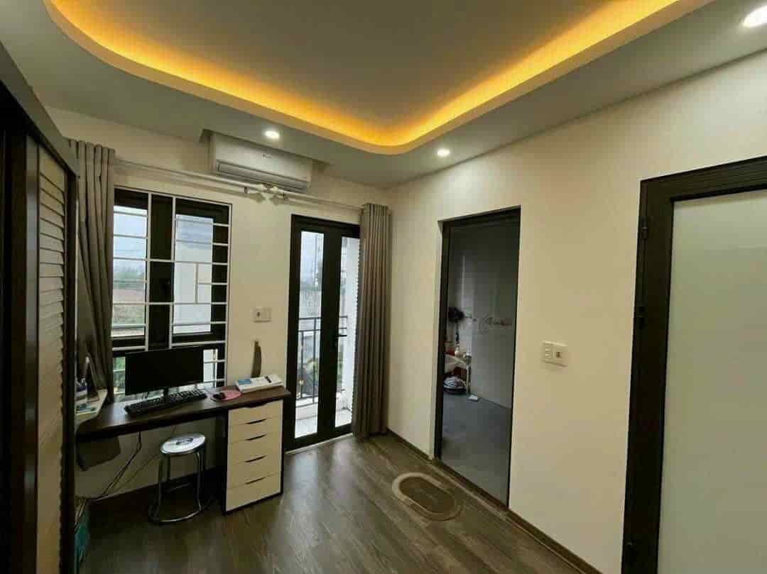 Chính chủ cần bán căn nhà Ngô Quyền, Hà Đông 40m2, 3t 5.6 tỷ