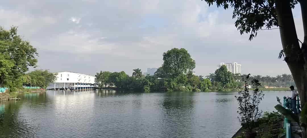 Mặt phố Yên Hoa, lô góc, thang máy, view thẳng Hồ Tây thơ mộng, 24 tỷ 8