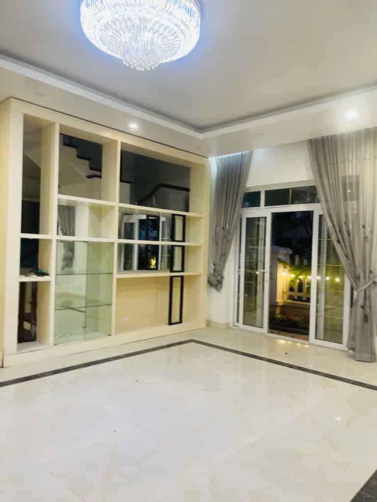 Biệt thự đơn lập Anh Đào, Vinhomes Riverside, Việt Hưng Long Biên 68 tỷ