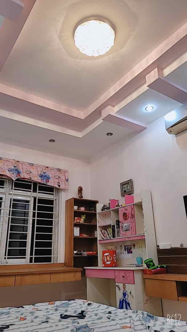 Bán nhà Trường Chinh, Bàu Cát, Tân Bình, hxt 8m, 62m2, 5 tầng, 10.8 tỷ