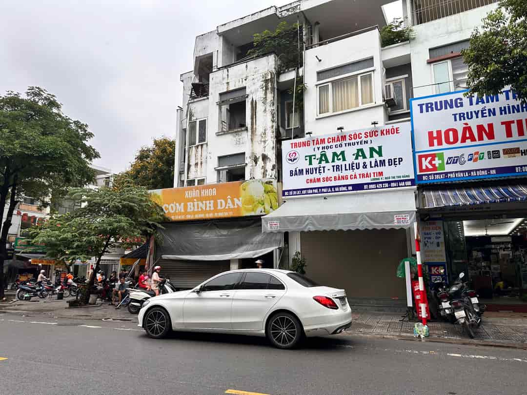 Bán nhanh LK Văn Phú, vị trí kinh doanh gần chợ chính, 2 thoáng vĩnh viễn