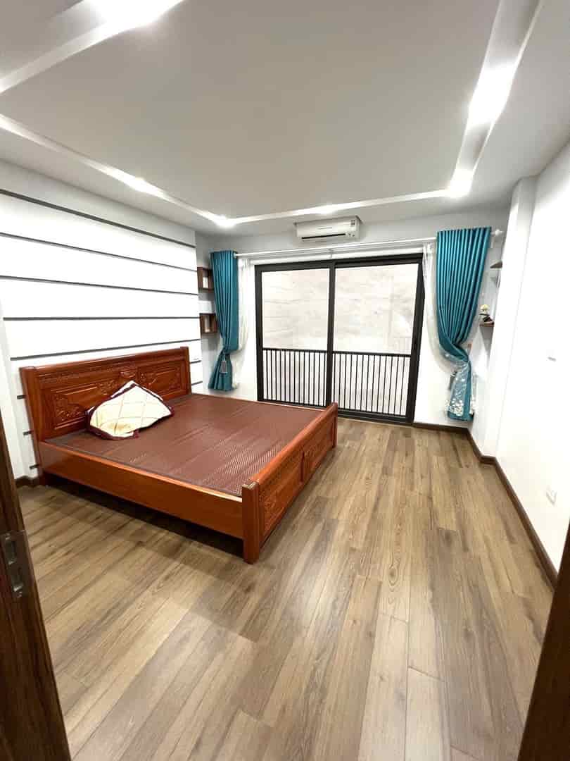 Bán nhà phố đào tấ, 5T, 30m2, gần ô tô,kinh doanh, ngõ thẳng tắp, ở ngay, chỉ 5,8 tỷ