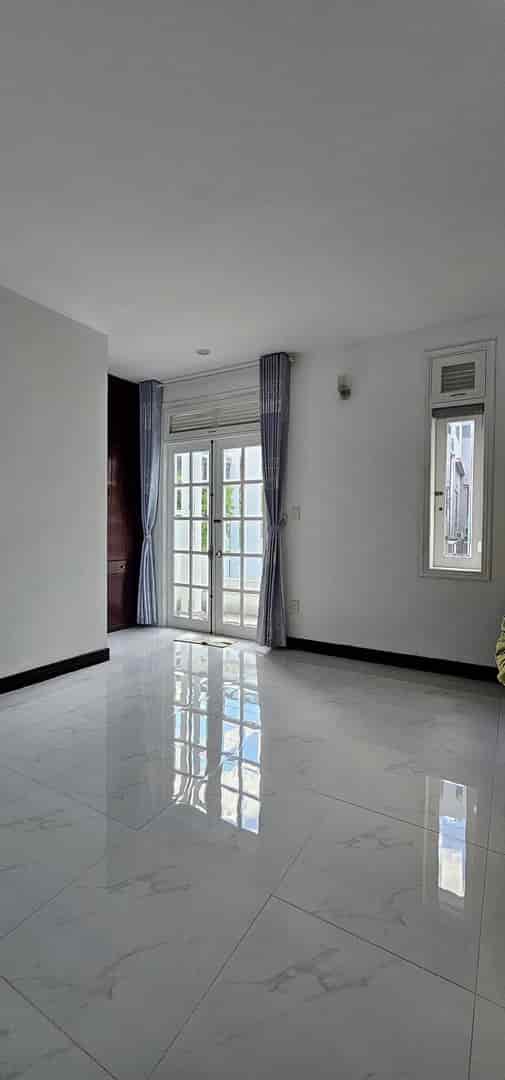 Nhà đường Kỳ Đồng, phường 9, quận 3 60m2 4 tỷ