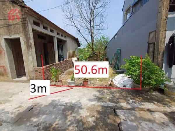 Quảng Bị, ít nhà bán, dt 50,6m2 mt hâu 4,6m sâu 11 m  thoáng trước thoáng sau