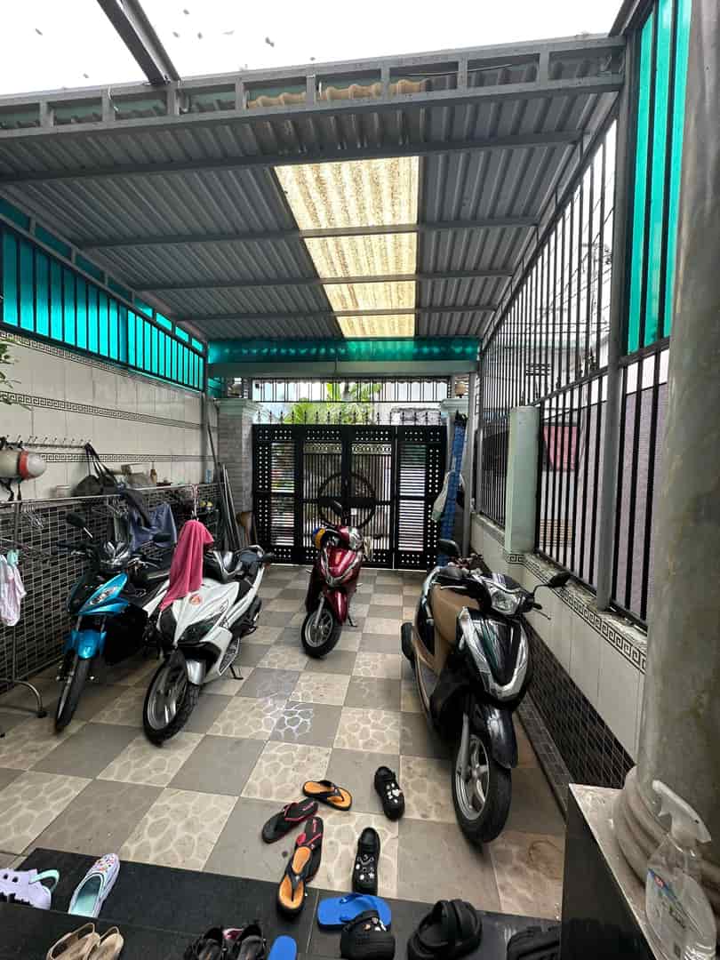 Nhà C4, 110m2, hẻm 5m ngay Hiệp Thành City chỉ 4.2 tỷ