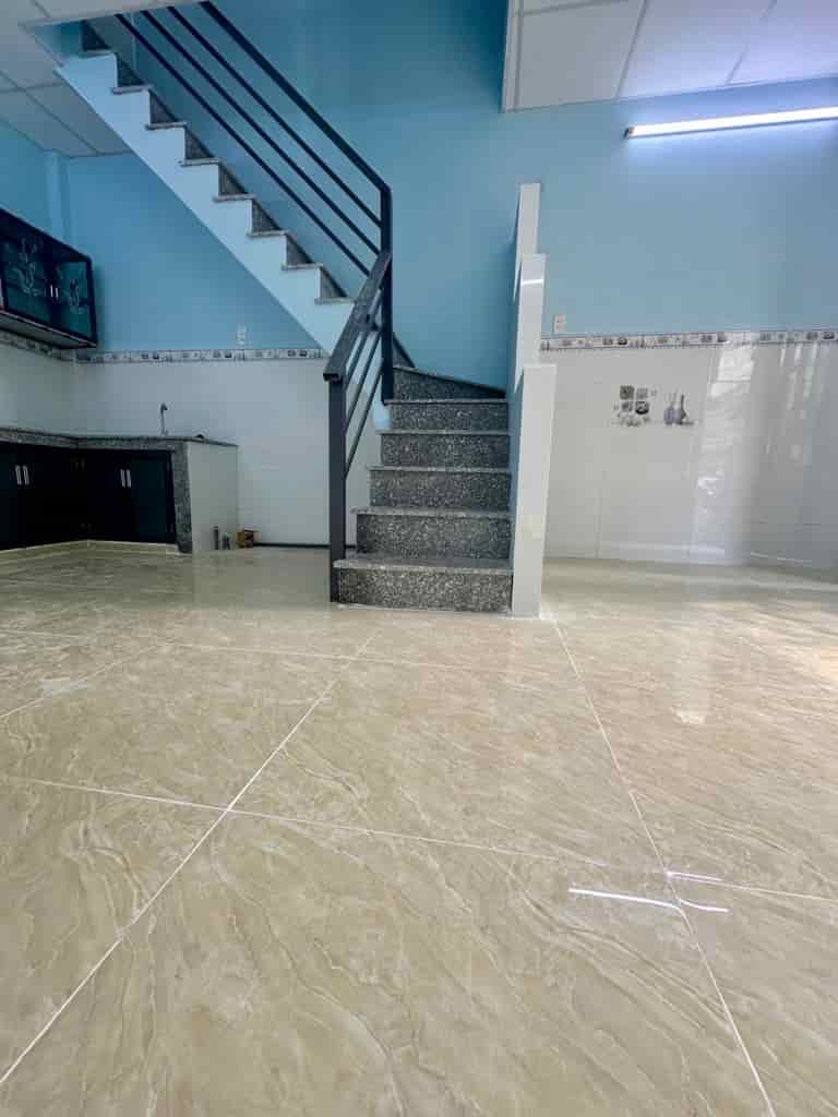 Nhà 2 tầng mới đẹp 2pn, 26m2, ngay Phan Anh, Đình Nghi Xuân, nhỉnh 2 tỷ