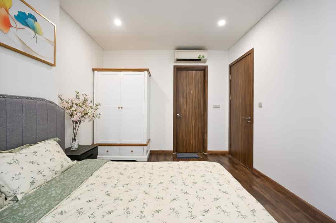 Bán căn hộ Hado Centrosa Garden Q10 2pn 2wc 86m2