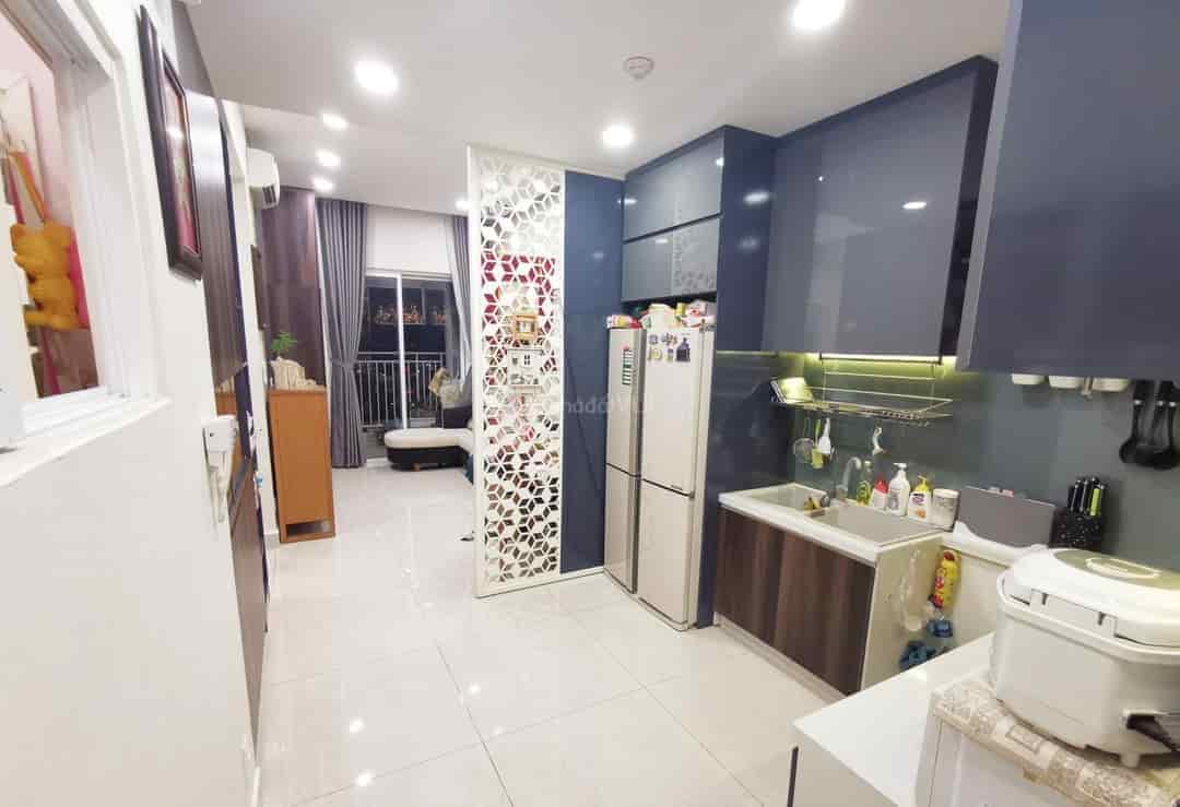 Bán căn hộ chung cư The Botanica, DT 60m2, 2PN, 2WC, giá 1 tỷ 520, đã có sổ