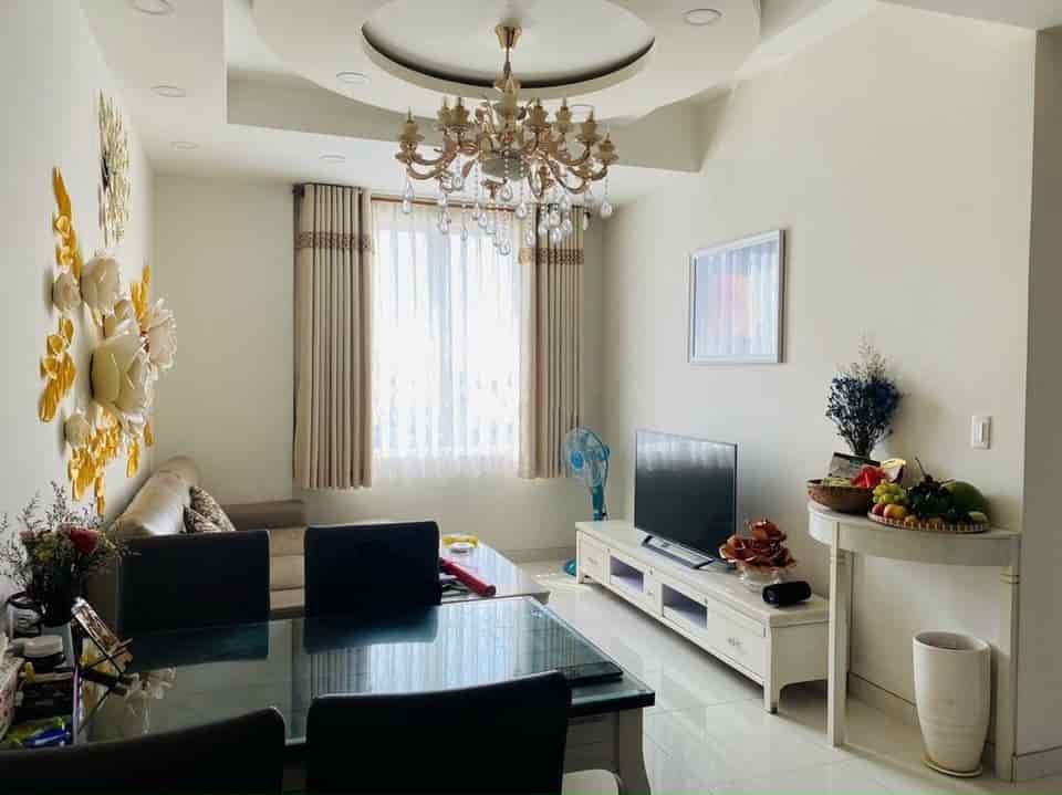 Bán căn hộ Era Town quận 7, DT 67m2, 2PN, 2WC, nội thất, giá chỉ 1 tỷ 650