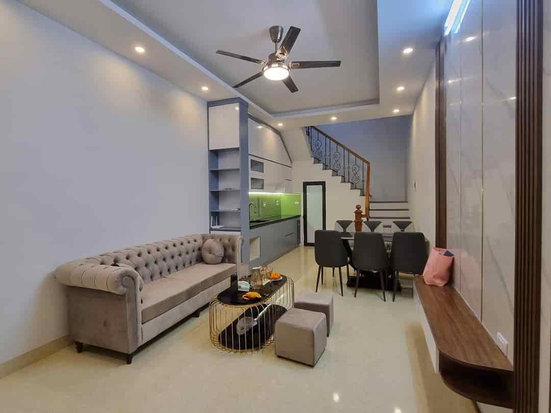 Bán nhà Khương Trung, Thanh Xuân 38m2, 5T, giá 4.85 tỷ, phân lô ô tô tránh