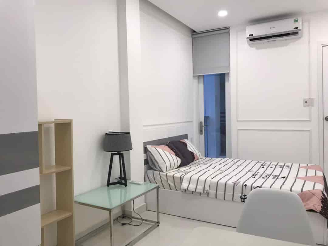 Chính chủ cần bán căn hộ Kingston Residence Phú Nhuận, 78m2, 2pn, 2vs giá 1 tỉ 630 triệu