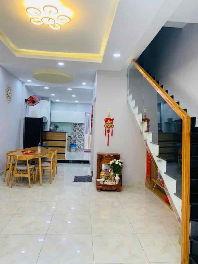 Tô Hiến Thành, 60m2, nở hậu tài lộc, nhà mới ở ngay, trung tâm quận 10