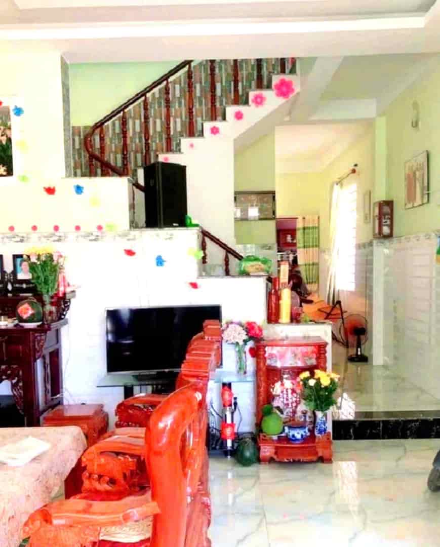 Bán nhà phường 9 Tân Bình, Hoàng Văn Thụ, 40m2, ngang 4m, hẻm 4m, chỉ 3,9 tỷ TL