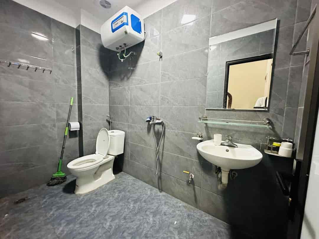 Chuyển nhượng nhà 5 tầng, ở Biên Giang, Hà Đông, diện tích 38m2